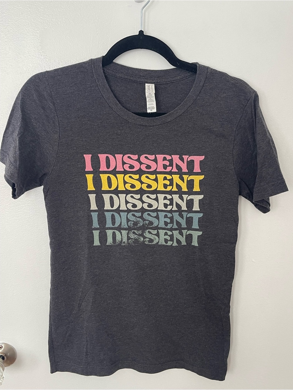 I Dissent Graphic Tee - Charcoal